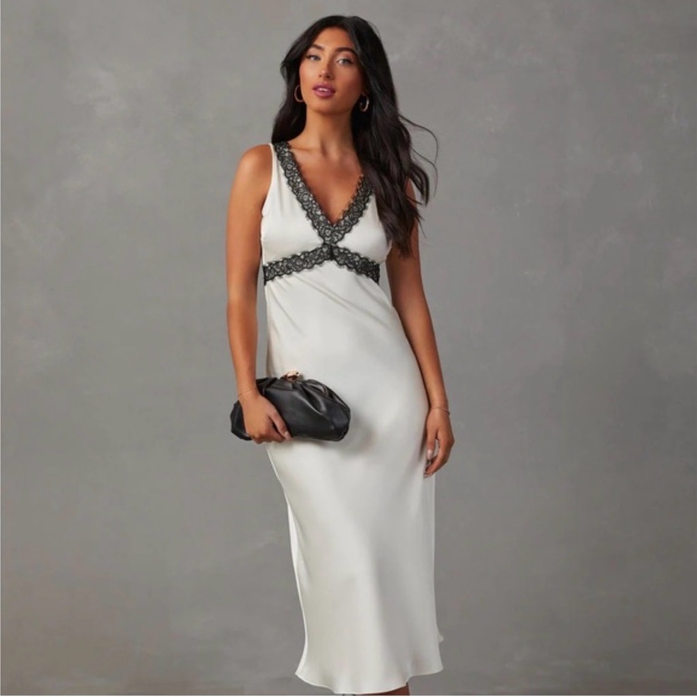 Vici Dress Brand New S